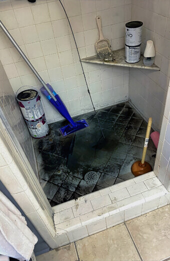 https://plumberwilletton.com.au/uploads/2025/06/blocked-drains-781929.jpg