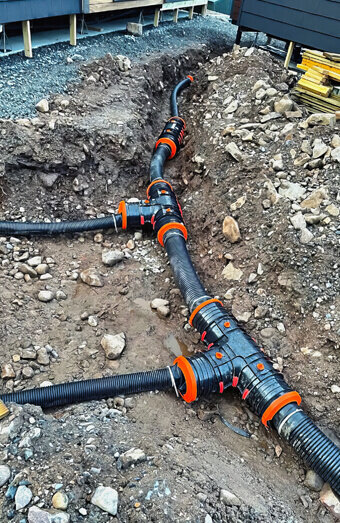 https://plumberwilletton.com.au/uploads/2025/06/commercial-plumbing-100656.jpg