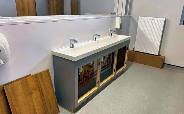 https://plumberwilletton.com.au/uploads/2025/06/commercial-plumbing-241560.jpg
