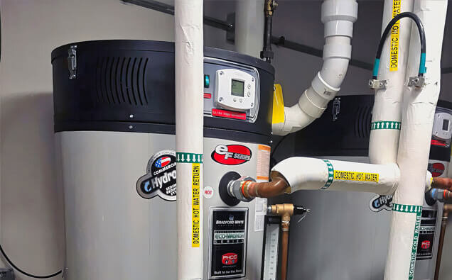 https://plumberwilletton.com.au/uploads/2025/06/hot-water-530855.jpg