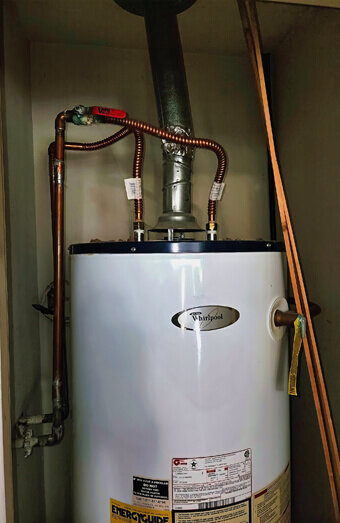 https://plumberwilletton.com.au/uploads/2025/06/hot-water-650217.jpg