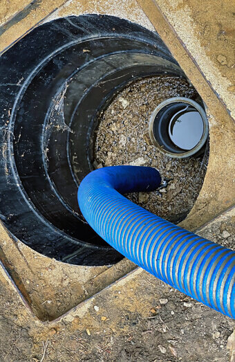 https://plumberwilletton.com.au/uploads/2025/06/pipe-relining-84958.jpg